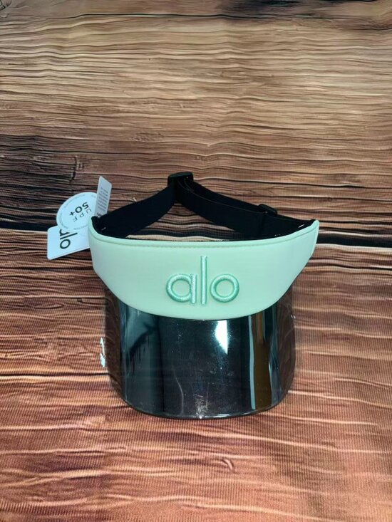 ALO Yoga Accessories - Alo Yoga Mint Green Solar Visor Golf Running and Fitness Sun Visor ☀️